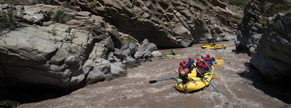 Chile: mejor destino de Turismo Aventura del mundo para practicar rafting en el Cajón del Maipo