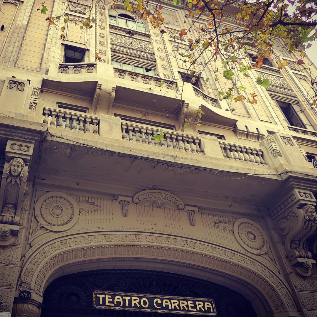 Fassade Carrera Theater, Concha y Toro-Viertel, Santiago Kulturerbe Route