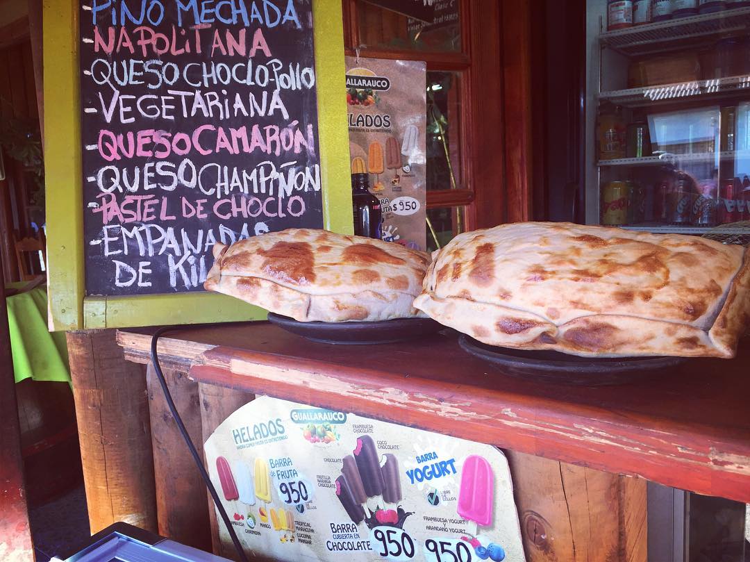  „Ein Kilo“-Empanadas in der Stadt Pomaire, Santiago.