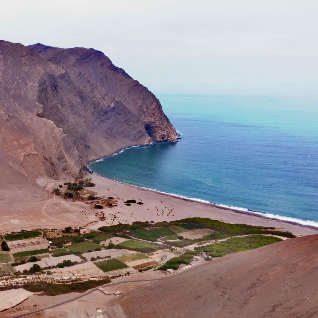 Praia de Caleta Vítor a 70 km de Arica, Norte do Chile