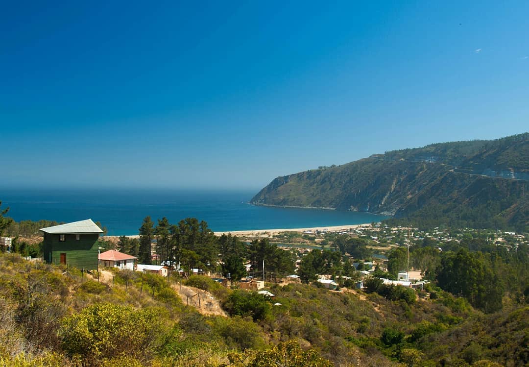 Laguna Verde beach, highlands of Valparaíso, central Chile