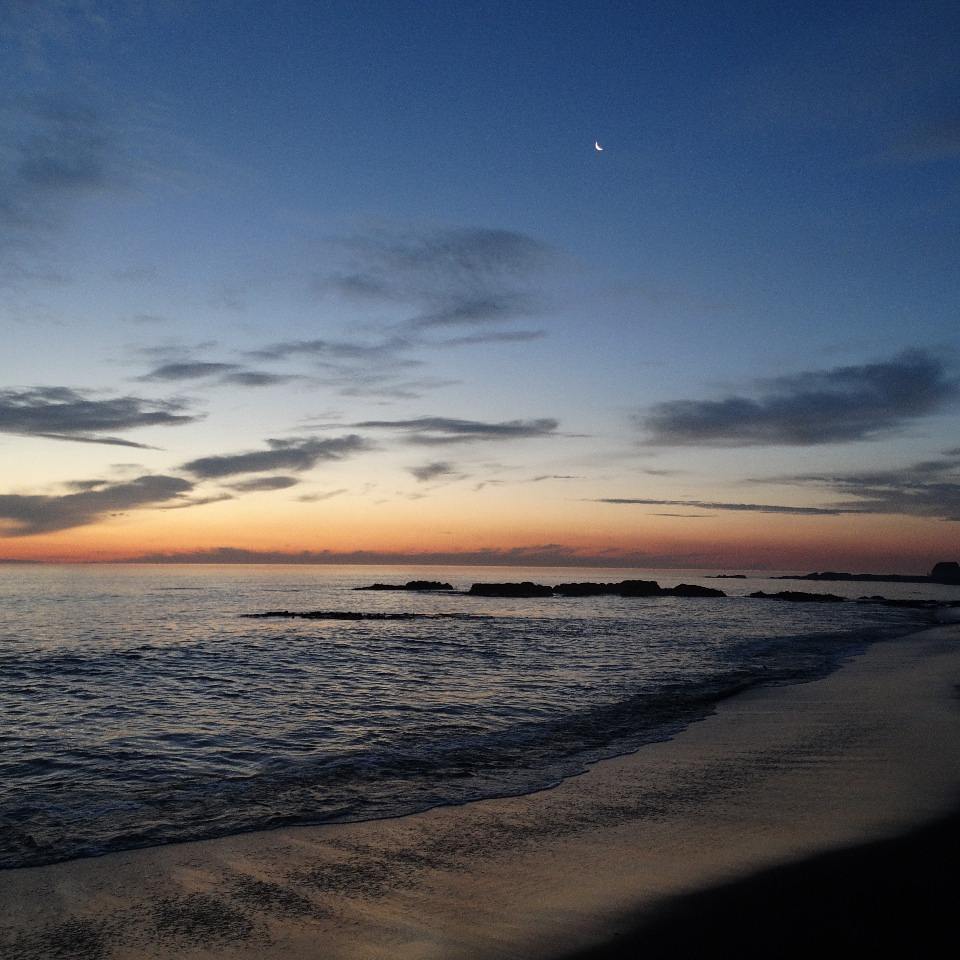 Sonnenuntergang am Strand von Playa Maule, Puerto Saavedra
