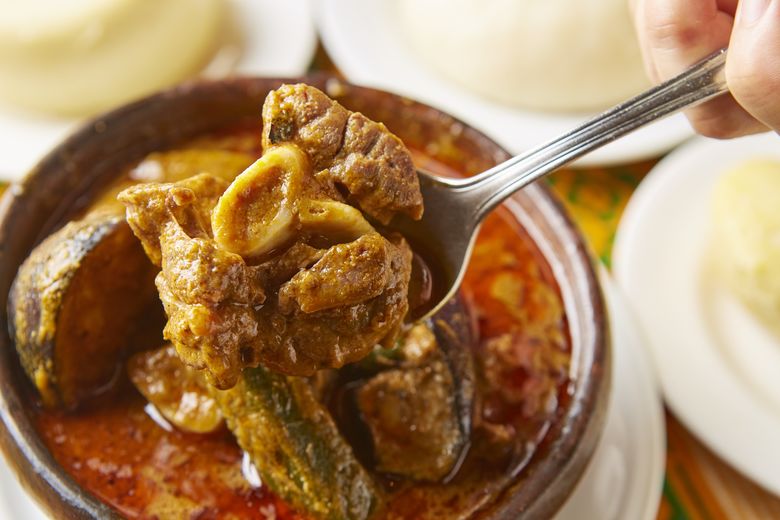 トーゴ料理 エコロロニョン
