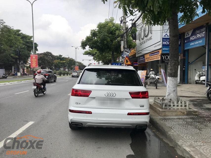 đạt 882 bán xe SUV AUDI Q7 2016 màu Trắng giá 2 tỷ 640 triệu ở Hà Nội