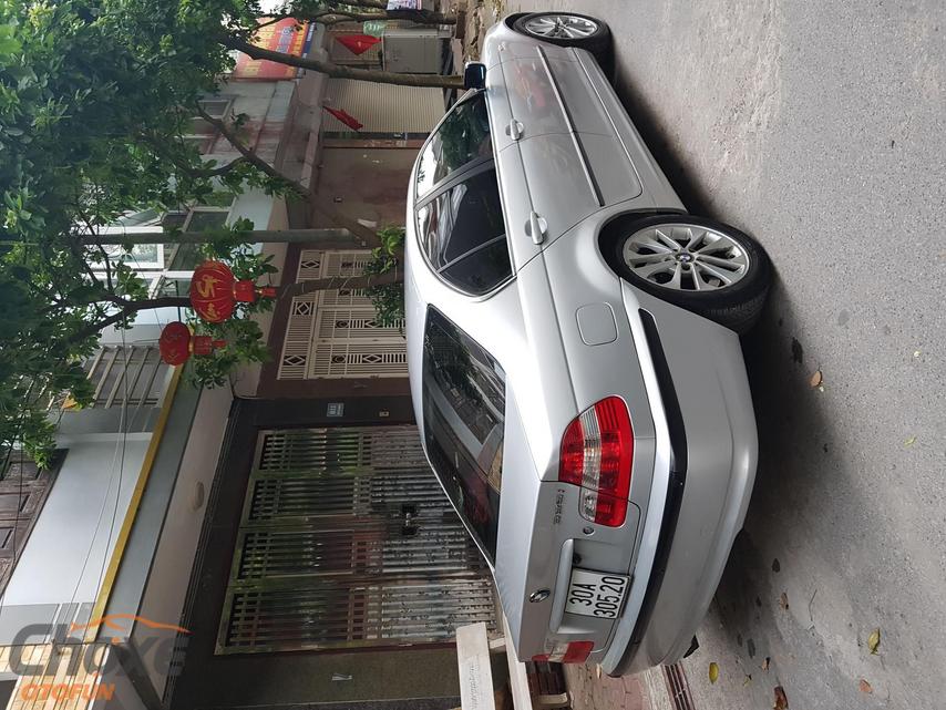 Vipduy9 vende un BMW Silver Series Sedan de un millón de dólares en Hanoi 320i 2004 model Vipduy9 vende un BMW Silver Series Sedan de un millón de dólares en Hanoi