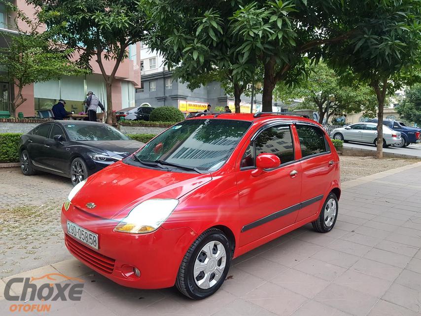 Cần bán xe Chevrolet Spark Van 10 AT 2015 xe nhập khẩu mới đến 90