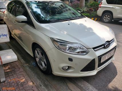 Xe Ford Focus S 20AT 2013  Trắng