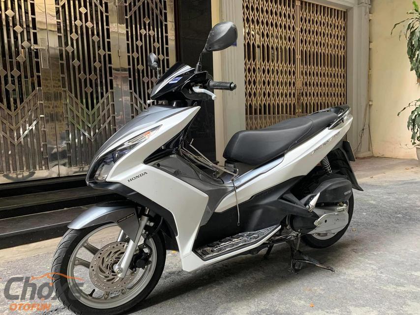 Honda Air Blade 2015 chính thức trình làng vào ngày mai 01012015   FPTShopcomvn