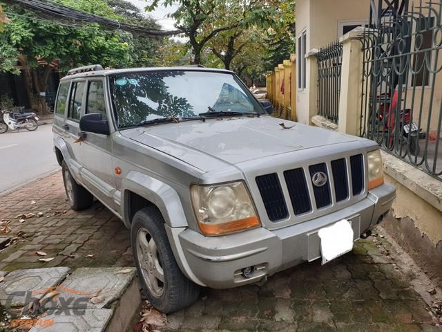 Khám phá hơn 100 bán xe jeep cherokee siêu hot 34 Xế lạ Jeep Grand Cherokee Overland 4x4 2017 trên phố Hà Nội