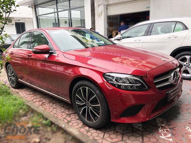 Cù Xuân Bính bán xe Sedan MERCEDES BENZ C200 2018 màu Đỏ giá 1 tỷ 459 ...