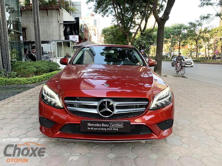 Cù Xuân Bính bán xe Sedan MERCEDES BENZ C200 2019 màu Đỏ giá 1 tỷ 459 ...