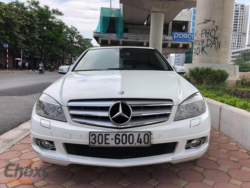 Giá xe Mercedes Benz CClass Sedan C200 CGI 2010 phiên bản và đánh giá từ  các chuyên gia