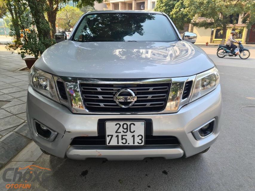 Nissan Navara NP300 2015 Xe bán tải của hộ gia đình