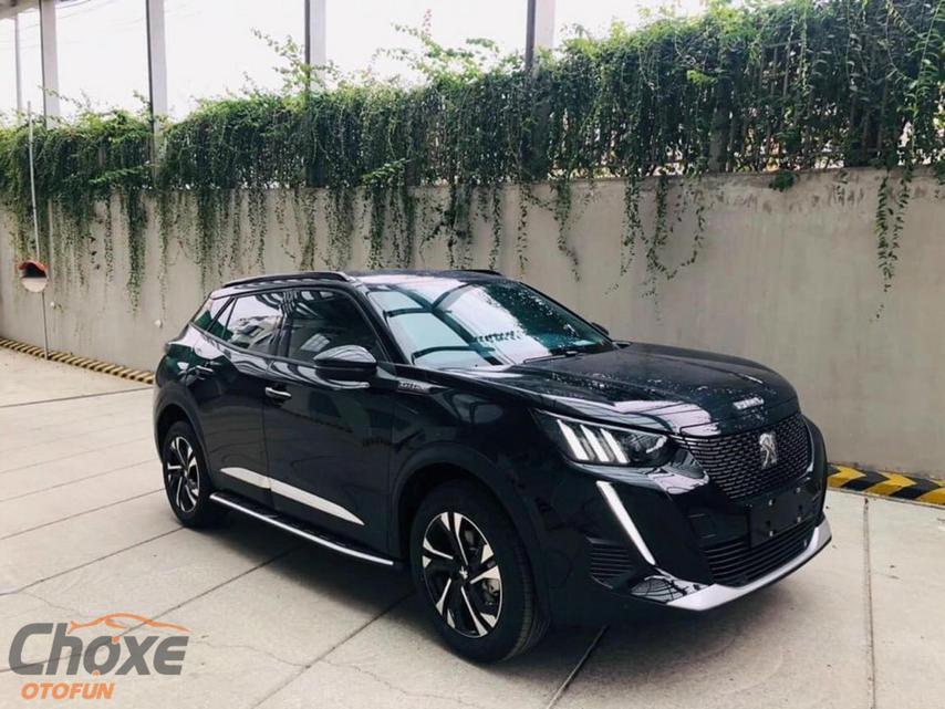 Chi tiết Peugeot 2008: Khám phá từng đường nét thiết kế tinh tế, tới những tính năng đáng kinh ngạc của chiếc xe Peugeot 2008 với những hình ảnh chi tiết đầy sắc nét. Đảm bảo sẽ làm bạn trầm trồ và quên lối về.