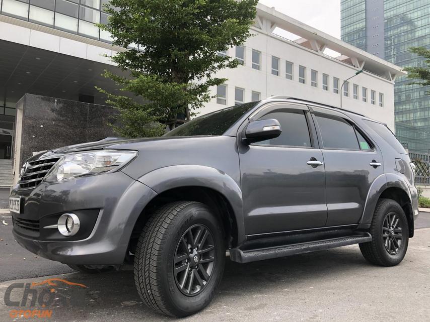 0983999222 bán xe SUV TOYOTA Fortuner 2016 màu Xám giá 709 triệu ở Hà Nội