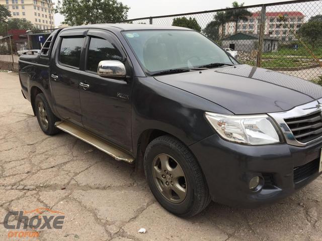 ABUJA AUTOS  Used Toyota Hilux 2012 model with fully paid  Facebook