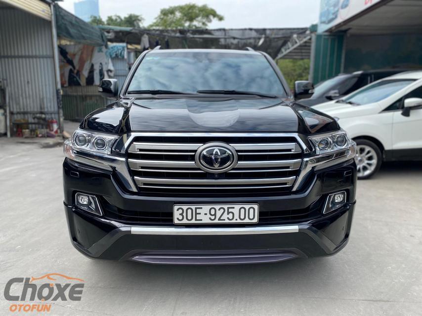 Bán xe Toyota Land Cruiser 2017 tên công ty chỉ 3 tỷ xx triệu Trắng như  Ngọc Trinh  YouTube