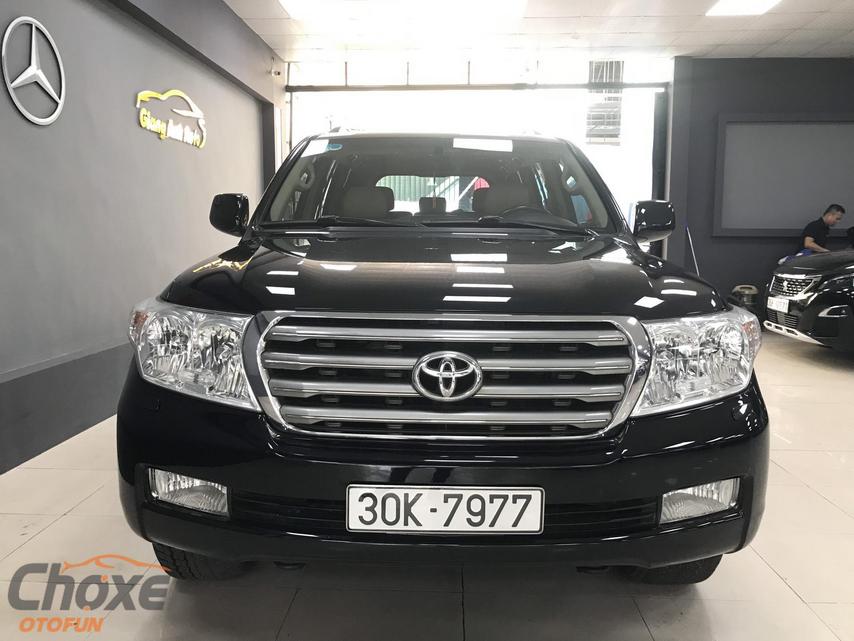 Toyoya Land Cruiser máy dầu 2007 thét giá 183 tỷ ở Hà Nội