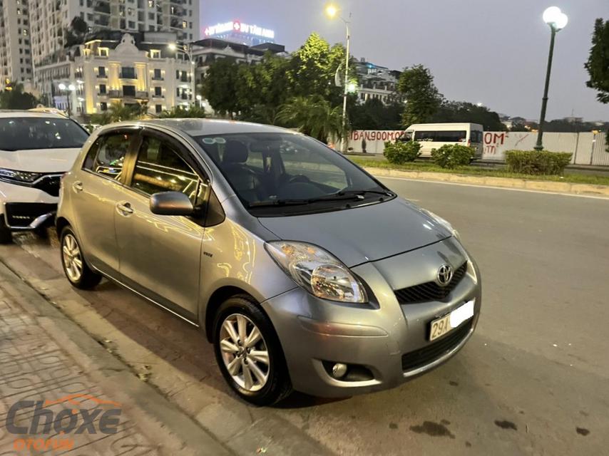 Toyota Yaris 2011  Trang 7