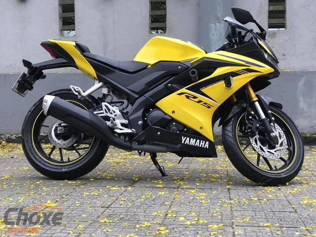 Yamaha R15 2018 bổ sung thêm màu mới được bán với giá hơn 64 triệu đồng   2banhvn