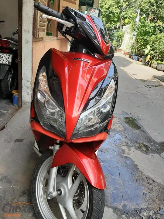 Honda Air blade 125 Fi màu vàng đen đăng kí 2013 ở Hà Nội giá 275tr MSP  995308