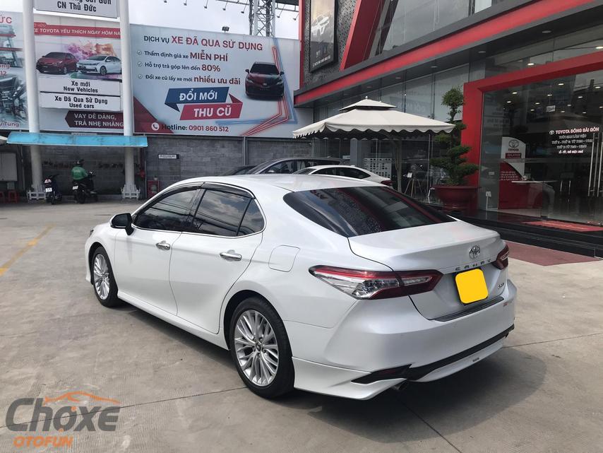 Mua bán xe Toyota Camry cũ đời 2019 giá rẻ còn rất mới