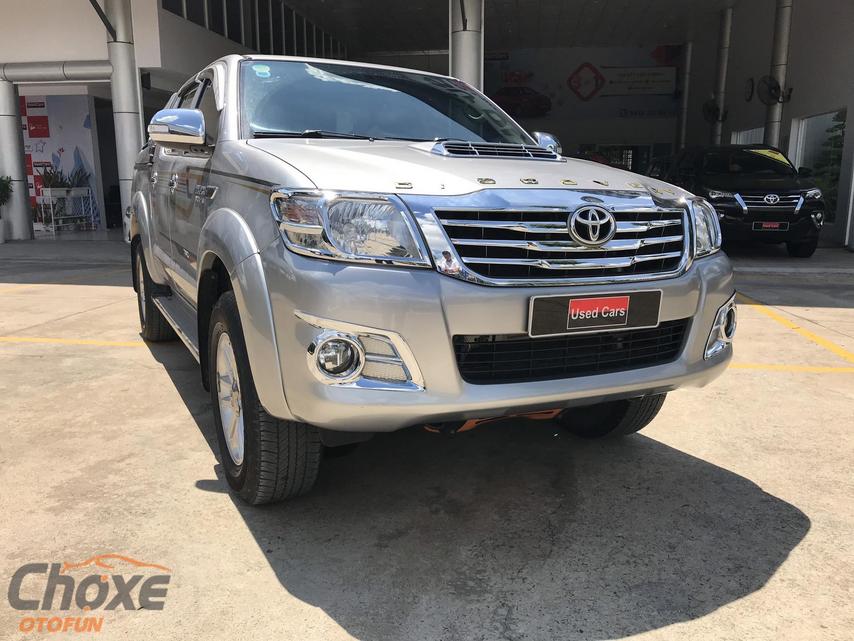 Toyota Hilux 2014  30L Diesel SR5 DC 4WD 5AT