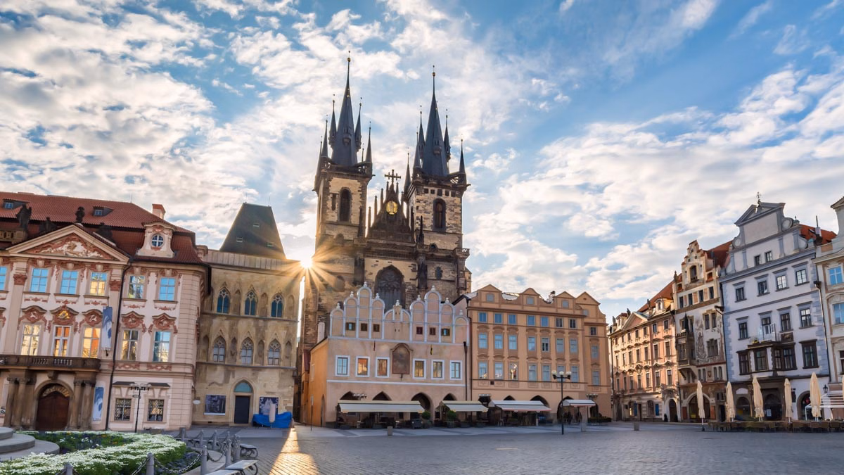 Church of Our Lady before Týn cover