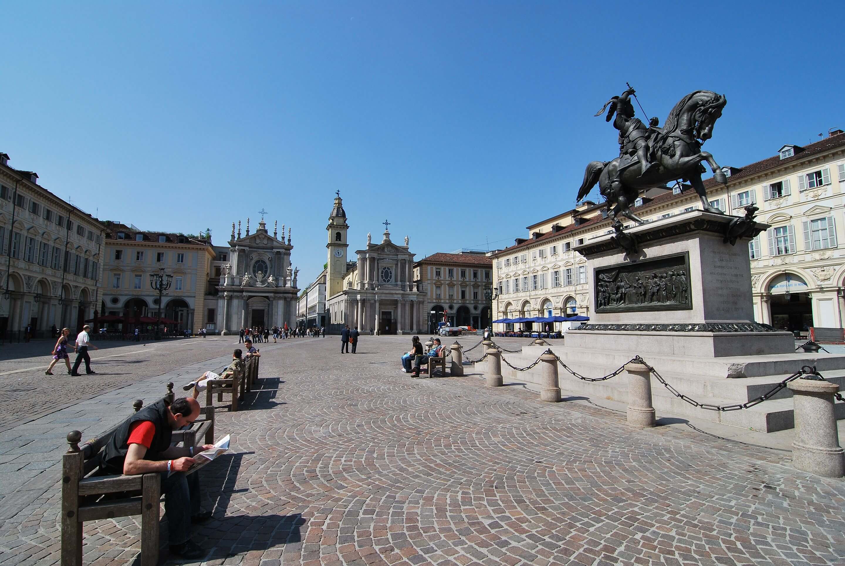 Piazza San Carlo cover