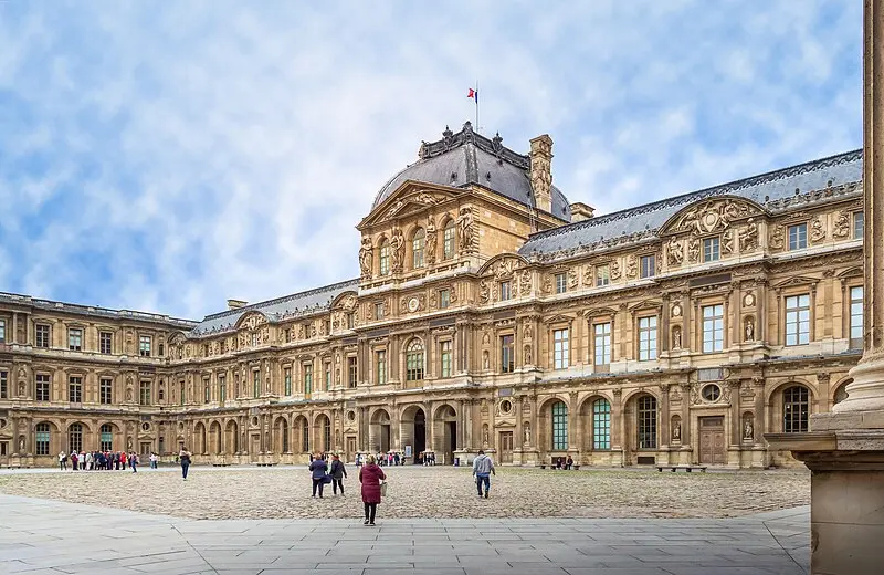 Musée du Louvre cover