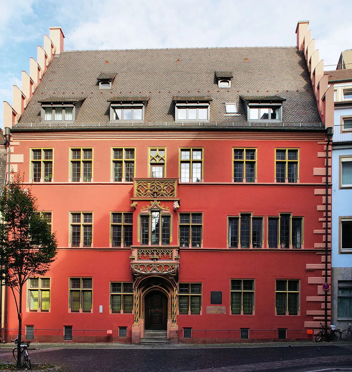 Haus zum Walfisch cover