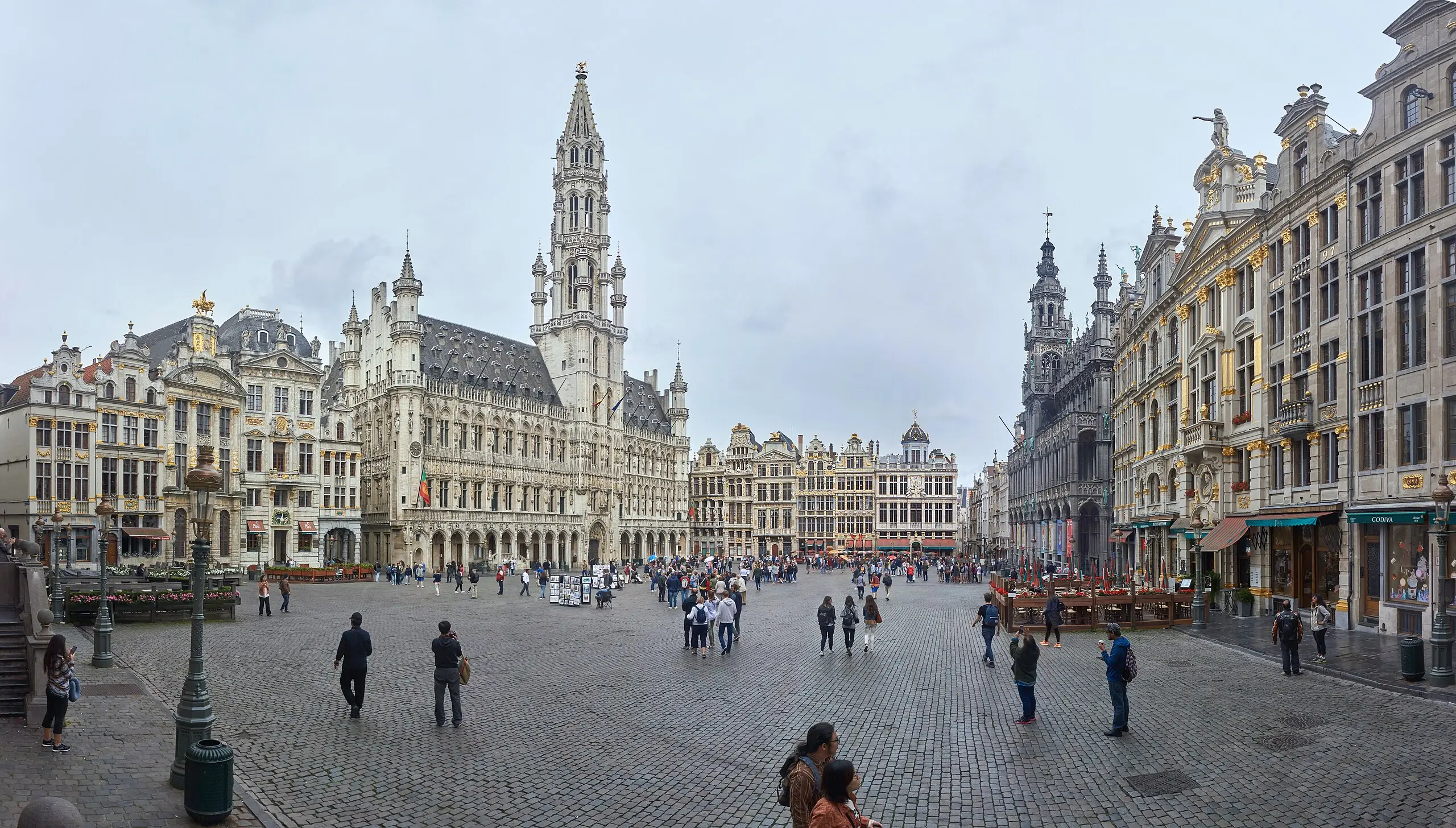 Grand Place cover