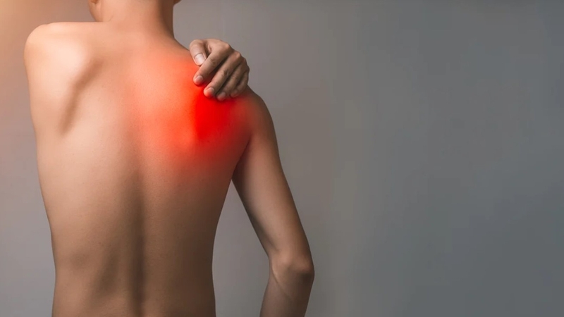 Đau Thắt Lưng Do Thoái Hóa Cột Sống: Khi Nào Cần Đi Khám?