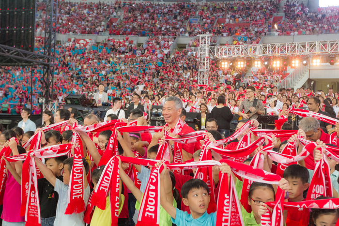 PM Lee wearing the JDOP scarf as Christians young and old declare unity in Singapore.