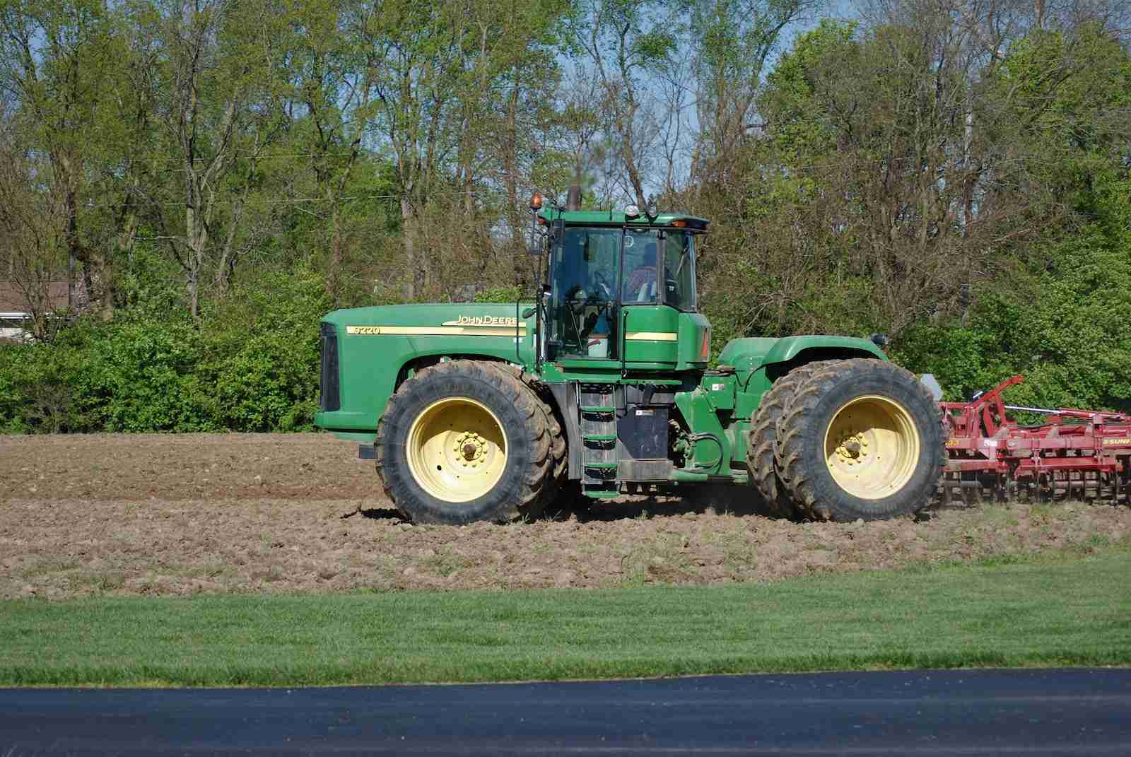 Can William E Lyons Revive Classic Tractor Services LLC? Can William E Lyons Revive Classic Tractor Services LLC?