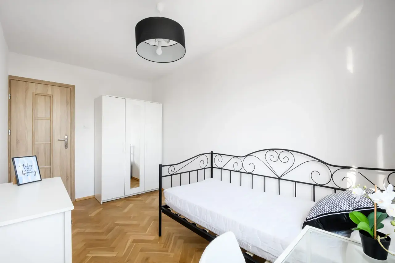 Radzymińska 68-72 #1
