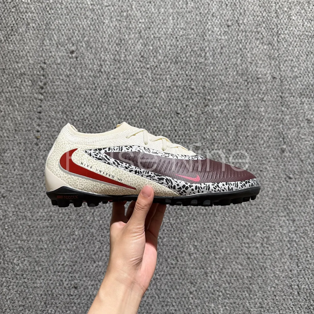 Nike Phantom 6 Low Pro TF