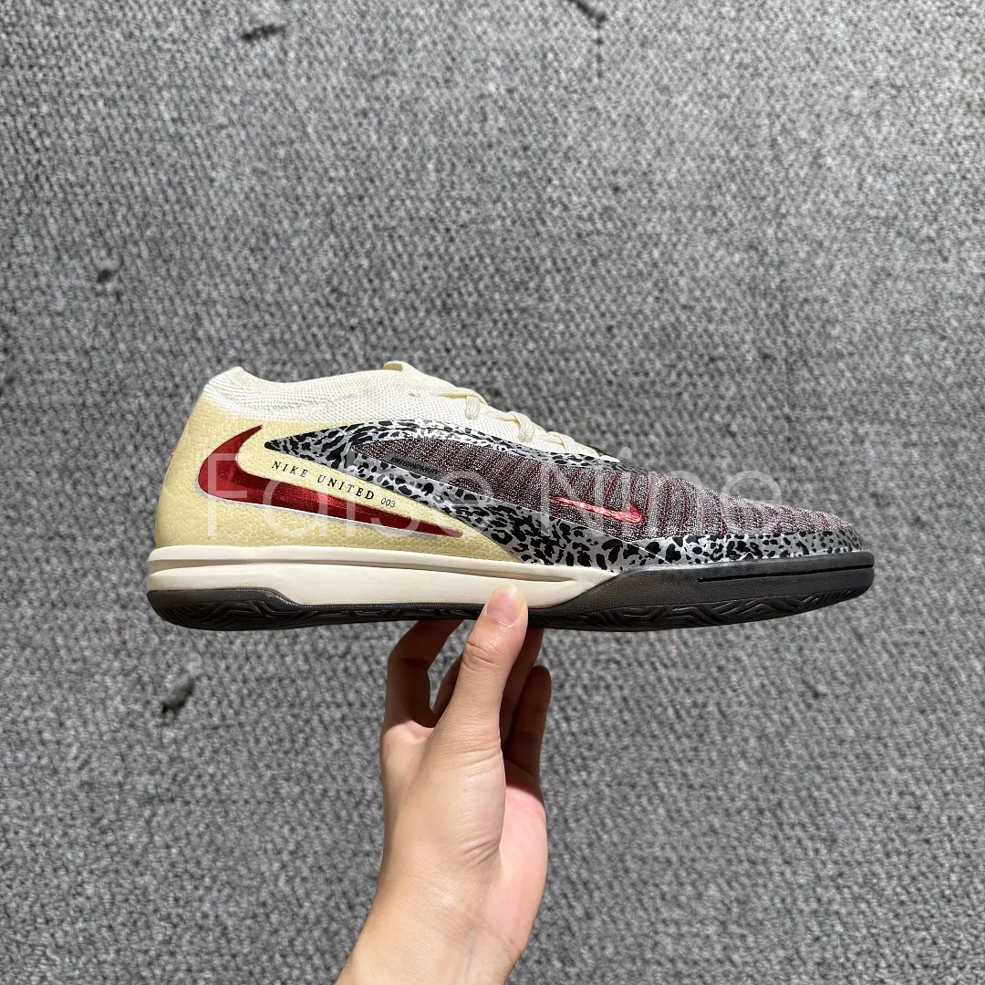 Nike x Cactus Jack phantom 6 Elite IC SE Travis Scott