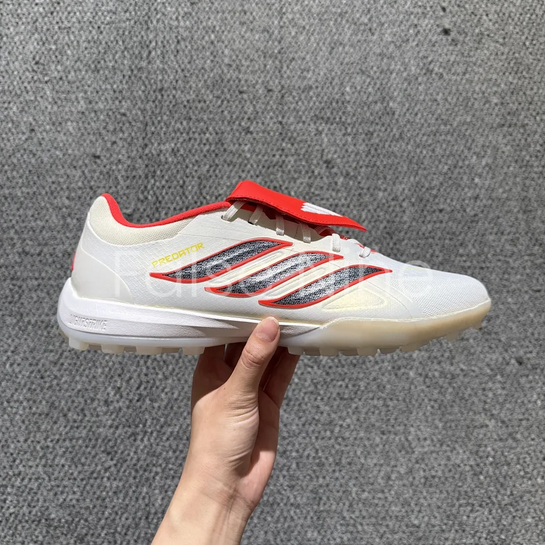Predator League FT Turf