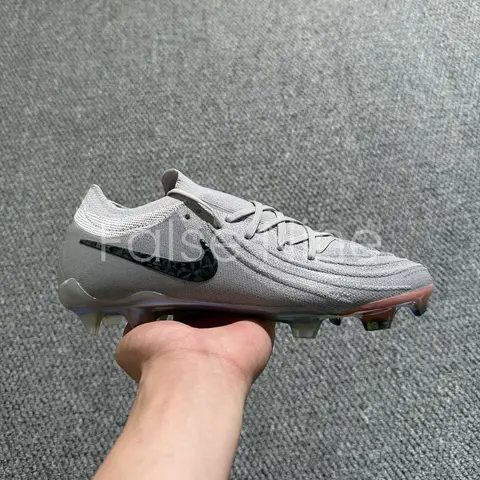Nike Phantom Luna Elite NU FG