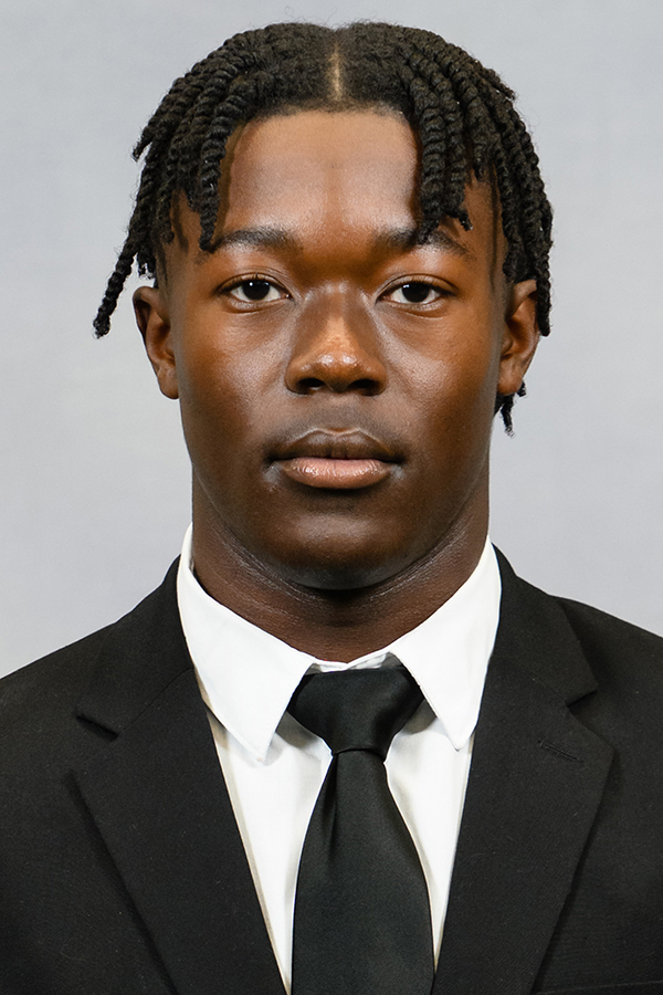 Myles Oliver headshot