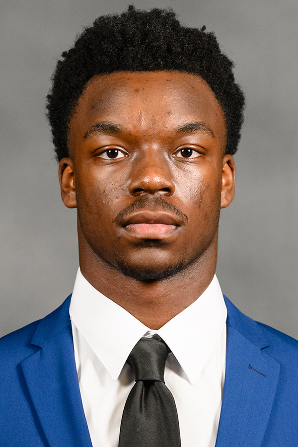 Noah Dixon headshot