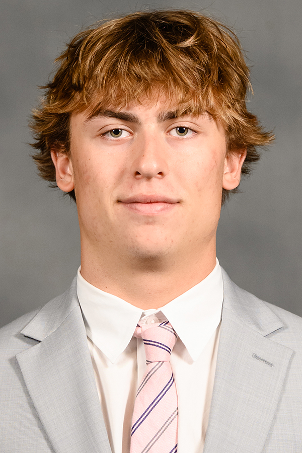 Nolan Hauser headshot