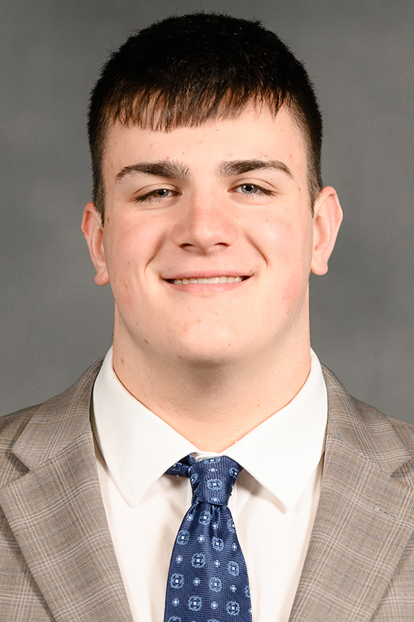 Mason Wade headshot