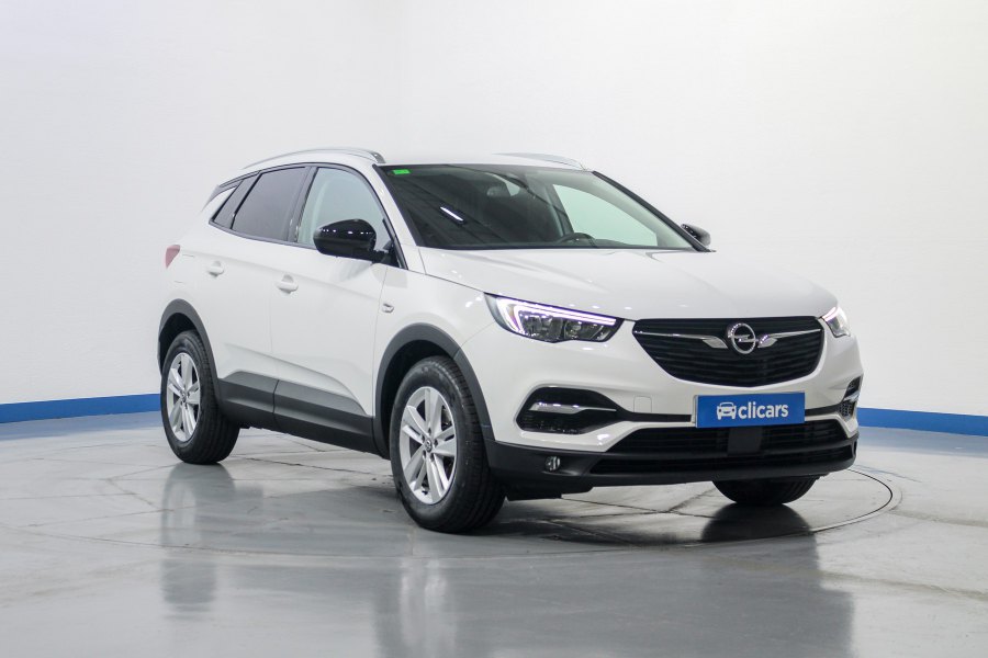 Opel Grandland X Gasolina 1.2 Turbo Selective 3