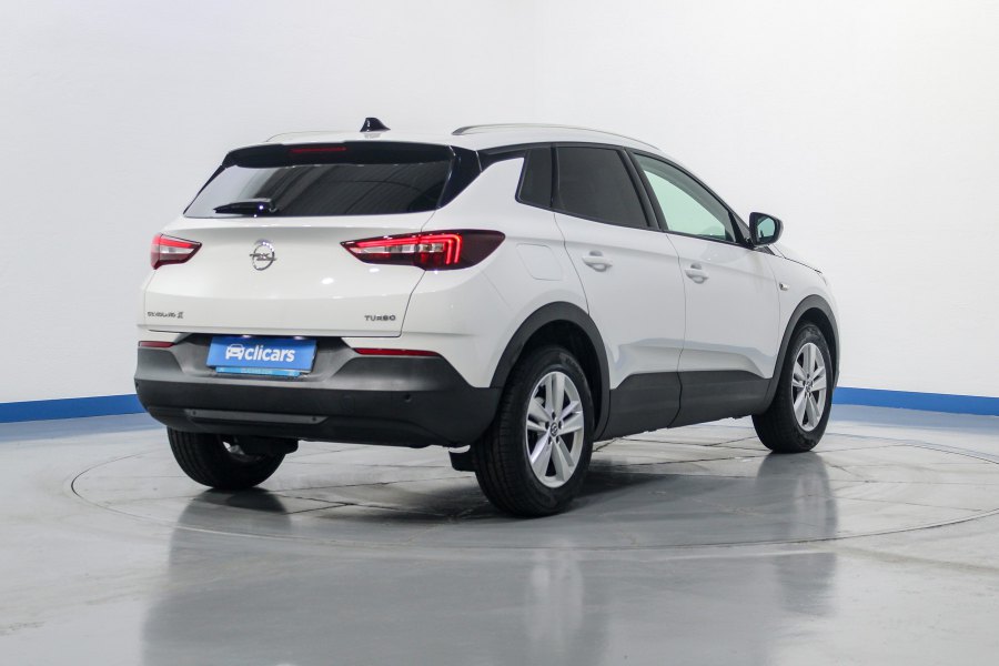 Opel Grandland X Gasolina 1.2 Turbo Selective 5