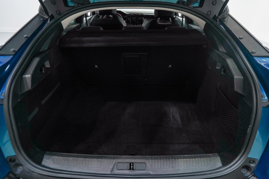 Peugeot 408 Gasolina 408 PureTech 130 Allure EAT8 16