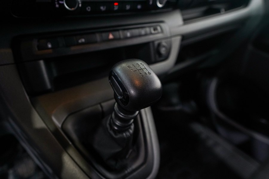 Peugeot Expert Diésel Expert Fg. Long 1.5BlueHDi S&S Pro 100 23