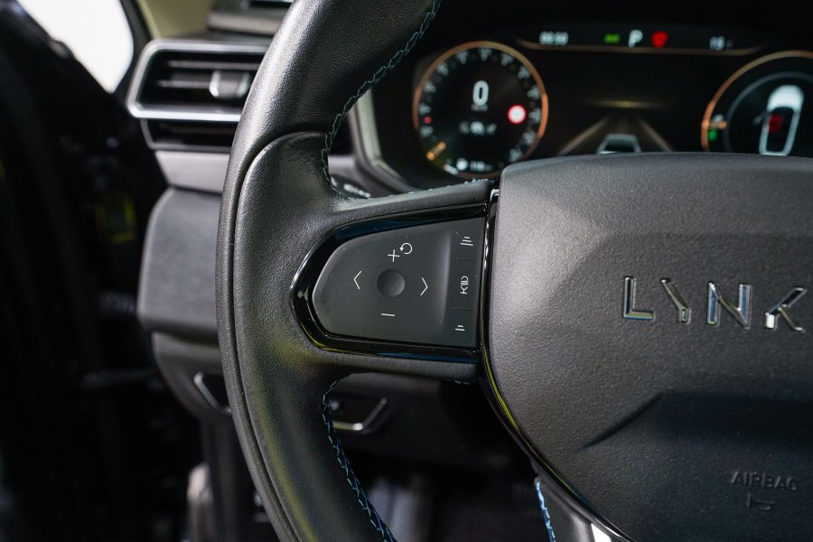 Lynk & Co 01 Híbrido enchufable 1.5 PHEV 25