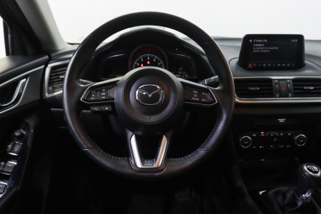 Mazda Mazda3 Gasolina 2.0 GE 88KW MT Black Tech Edition 20
